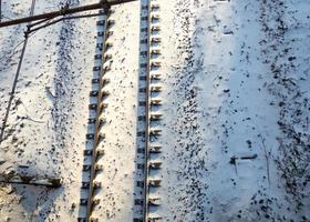 Schienen. Eisenbahn im Winter foto