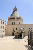 Blick auf die Verkündigungskirche in Nazareth foto