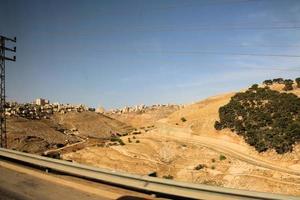 ein blick auf die judäische wüste in israel foto