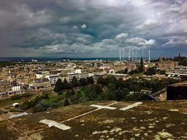 ein panoramischer blick auf ediburgh foto