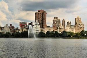 eine panoramische ansicht von new york city in den usa foto