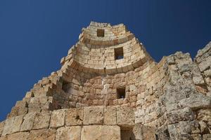 hellenistisches tor in der antiken stadt perge in antalya, turkiye foto