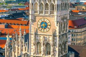 Marienplatz Rathaus Turmuhr foto