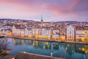 Stadtbild der Innenstadt von Zürich in der Schweiz foto
