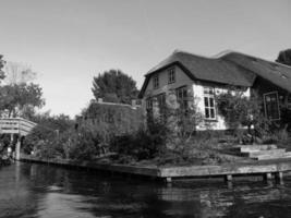 giethoorn dorf in holland foto