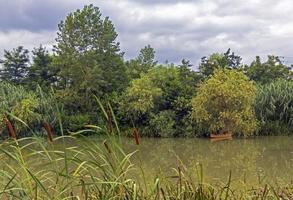 der shiroud fluss in der tonkabon stadt foto