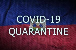 haiti-flagge und covid-19-quarantäneaufschrift. Coronavirus oder 2019-ncov-Virus foto
