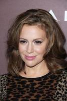 los angeles - 6. nov. - alyssa milano bei der nächsten gen-gala des hollywood reporters zum 20-jährigen jubiläum im hammer museum am 6. november 2013 in westwood, ca foto