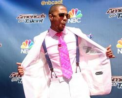 los angeles - feb 8 - nick cannon beim america s got talent fototermin im dolby theatre am 8. april 2015 in los angeles, ca foto