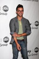 los angeles - 27. juli - jai rodriguez kommt am 27. juli 2012 zur abc tca party sommer 2012 im beverly hilton hotel in beverly hills, ca foto