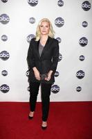 los angeles - 10. januar - elisha cuthbert kommt am 10. januar 2011 in pasadena, ca., zur tca winter 2011 press tour party der disney abc fernsehgruppe im langham Huntington hotel foto