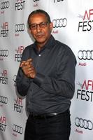 los angeles - nov 8 - abderrahmane sissako beim afi fest 2014 fototermin in den tcl chinese 6 theatern am 8. november 2014 in los angeles, ca foto