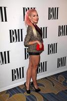 los angeles - 12. mai - bonnie mckee bei den bmi pop music awards im beverly wilshire hotel am 12. mai 2015 in beverly hills, ca foto