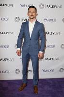 los angeles - 19. okt - jonathan tucker an einem abend mit königreich im paley center for media am 19. oktober 2015 in beverly hills, ca foto