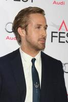 los angeles - 12.11. - ryan gosling beim afi fest 2015 - präsentiert von audi - die große kurze gala vorführung im tcl chinese theater am 12.11.2015 in los angeles, ca foto