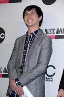 los angeles - oktober 11 - mitchel musso kommt zur 2011 american music awards nominierungspressekonferenz im jw marriott los angeles im la live am 11. oktober 2011 in los angeles, ca foto