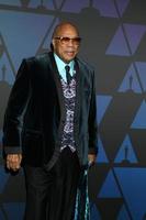 los angeles - nov 18 - quincy jones bei den 10. jährlichen governors awards im ray dolby ballroom am 18. november 2018 in los angeles, ca foto