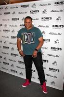 los angeles - 16. mai - jeremy rosado kommt zur authentischen ikonensammlung des amerikanischen idols für kohl s fan event bei kohl s am 16. mai 2012 in alhambra, ca foto