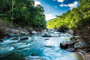 Kaskade im Opkhan-Nationalpark, Chiangmai Thaliand foto