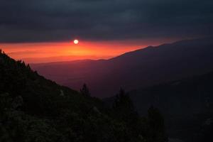 Sonnenaufgang im Rila-Berg