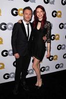 los angeles, nov 12 - chris hardwick, chloe dykstra bei der gq 2013 men of the year party in wilshire ebell am 12. november 2013 in los angeles, ca foto