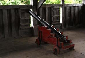 altes Kanonenset zur Verteidigung der Plimoth-Plantage foto