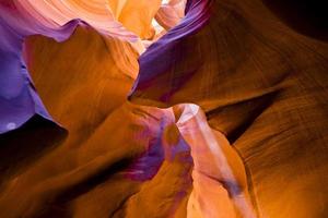 sandfarbene Blöcke bilden eine künstlerische Palette der Natur foto