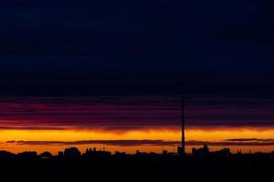 Silhouette von Moskau bei Sonnenuntergang foto