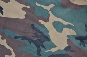 textilmuster aus militärischem tarnstoff foto