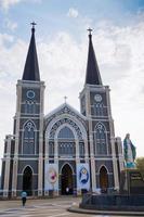 die kathedrale der unbefleckten empfängnis chanthaburi in der thailändischen provinz chanthaburi foto