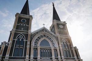 die kathedrale der unbefleckten empfängnis chanthaburi in der thailändischen provinz chanthaburi foto