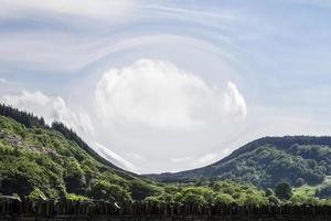 Sommerlandschaftshintergrund der digitalen Illustration foto