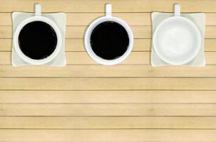 drei Kaffeetassen foto