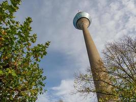 Düsseldorf und der Rhein foto