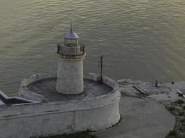 der rhein und die stadt düsseldorf foto