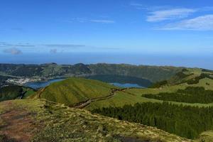 blauer see von sete cidades auf den azoren foto