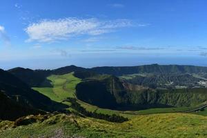 Blick hinunter auf Sete Cidades auf Sao Miguel foto