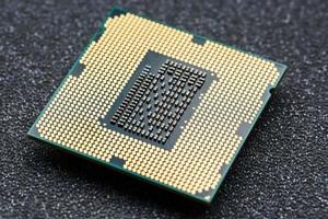 Nahaufnahme des CPU-Chip-Prozessors. selektiver Fokus foto