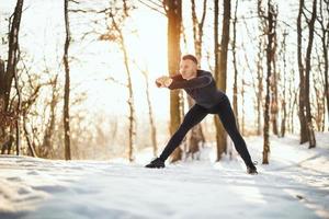 Winter-Stretching-Ansicht foto