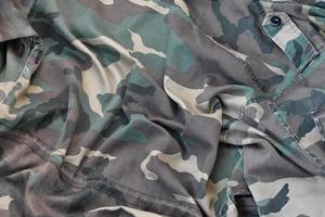 Camouflage-Hintergrundtextur als Hintergrund für Armee- und Militärdesignprojekte foto