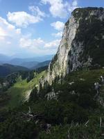 Blick über die europäischen Alpen in der Nähe von Bad Tölz, Deutschland foto