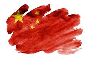 China-Flagge wird im flüssigen Aquarellstil dargestellt, der auf weißem Hintergrund lokalisiert wird foto