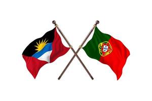 antigua und barbuda gegen portugal zwei landesflaggen foto