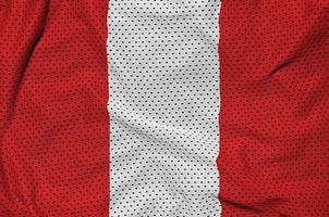 Peru-Flagge gedruckt auf einem Polyester-Nylon-Sportswear-Mesh-Gewebe mit foto