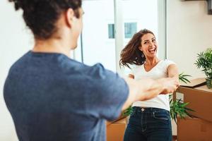 lustige Zeit in unserem neuen Zuhause foto