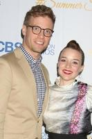 los angeles, 18. mai - barrett foa, renee felice smith bei der cbs sommer soiree 2015 im london hotel am 18. mai 2015 in west hollywood, ca foto