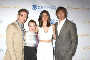 los angeles, 18. mai - barrett foa, renee felice smith, daniela ruah, eric christian olsen bei der cbs summer soiree 2015 im london hotel am 18. mai 2015 in west hollywood, ca foto