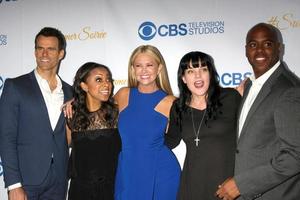 los angeles, 18. mai - cameron mathison, nischelle turner, nancy o dell, pauley perrette, kevin frazier bei der cbs summer soiree 2015 im london hotel am 18. mai 2015 in west hollywood, ca foto