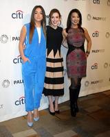 los angeles, 23. märz - chloe bennet, elizabeth henstridge, ming-na wen beim paleyfest 2014, marvel s agents of shield im dolby theater am 23. märz 2014 in los angeles, ca foto