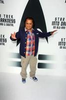 los angeles, 10. september - deep roy bei der star trek into dark blu-ray und dvd release party im california science center, am 10. september 2013 in los angeles, ca foto